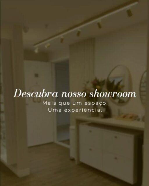 Conheça nosso showroom.
Atendimento exclusivo para atacadistas e revendedoras.  #luacessórios #showroom #atacado #semijoias #semijoiasatacado